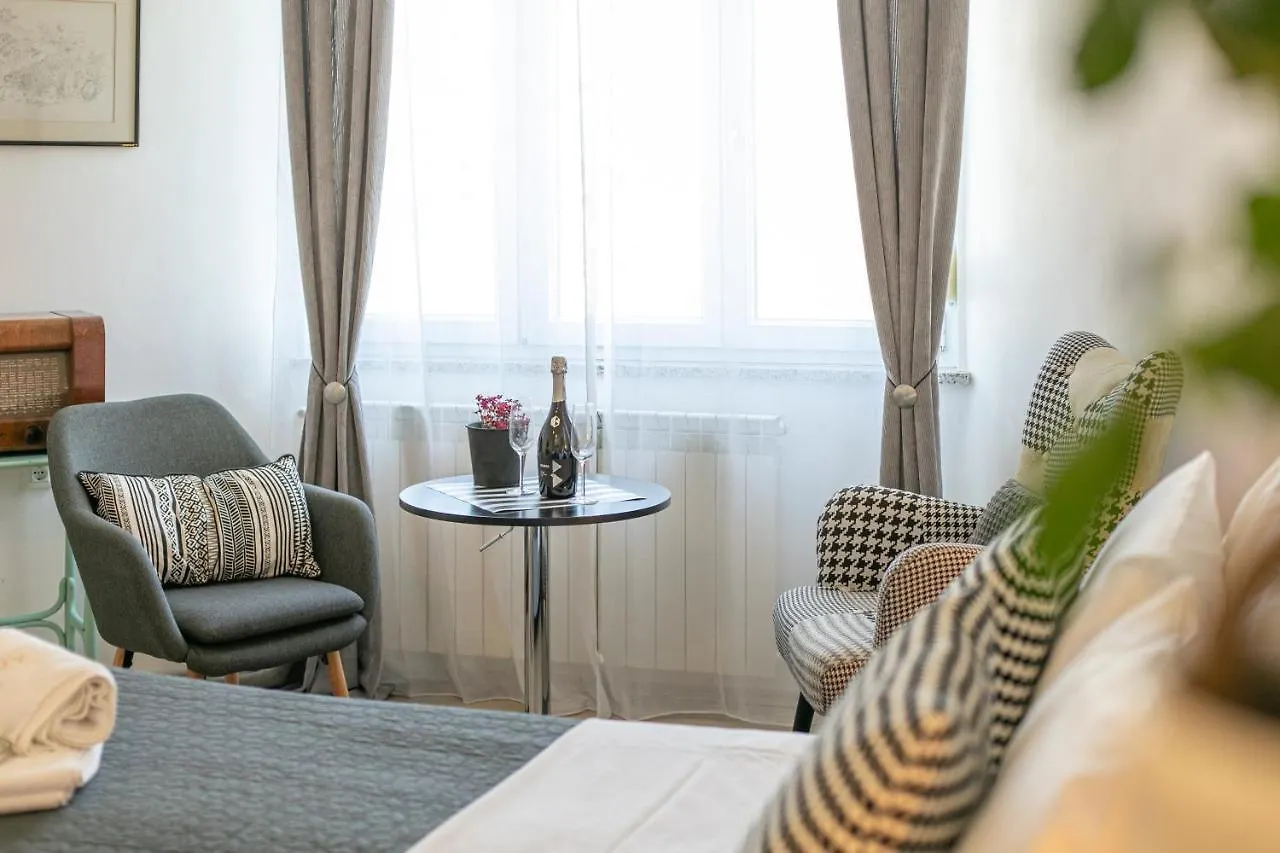 Polai Panorama Apartments With Free Parking Croatia