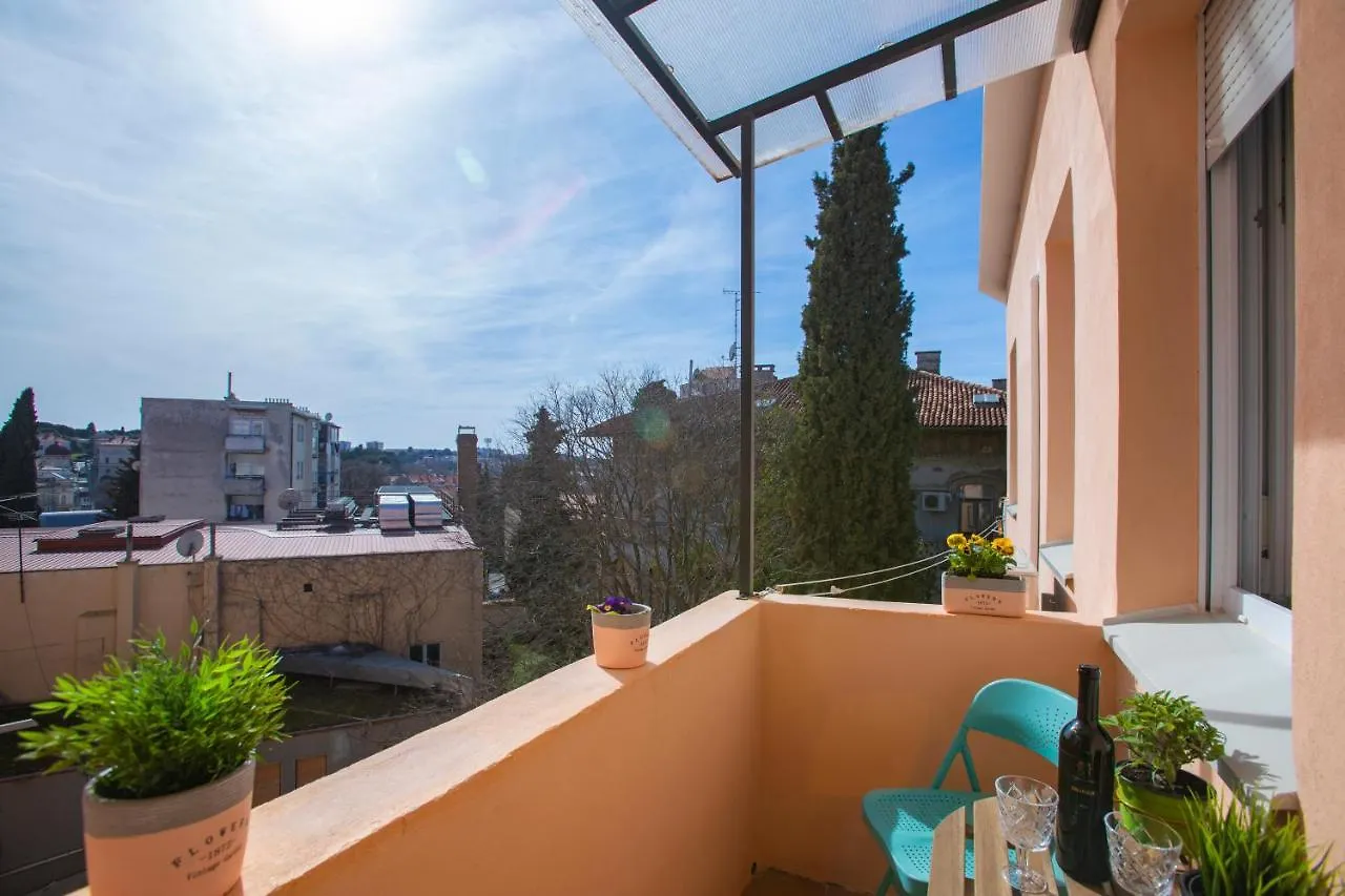 Polai Panorama Apartments With Free Parking 0*, بولا كرواتيا